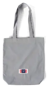 Grå